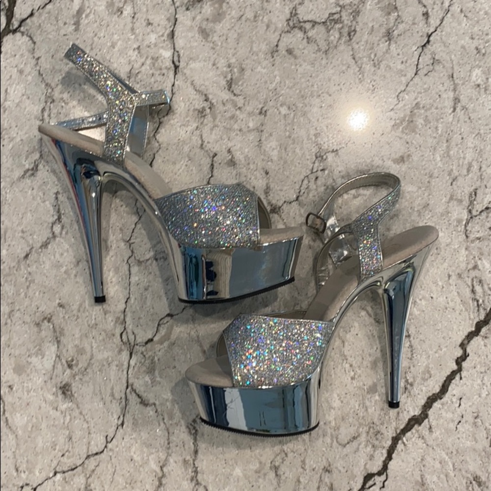 Pleaser platform Chrome Silver with sparkles